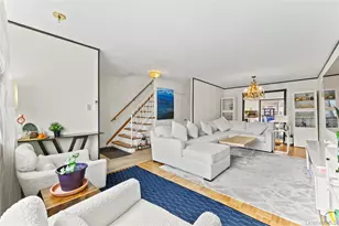 240-17 67th Ave, Little Neck, NY 11362 - Photo 4