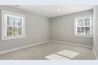 59 Sycamore Circle, Stony Brook, NY 11790 - Photo 16