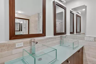 1 Renaissance Square #V4E, White Plains, NY 10601 - Photo 14