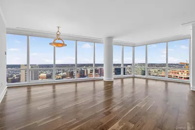 1 Renaissance Square #V4E, White Plains, NY 10601 - Photo 6