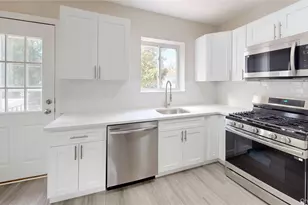 109 Lyceum Ct, New York, NY 10310 - Photo 22