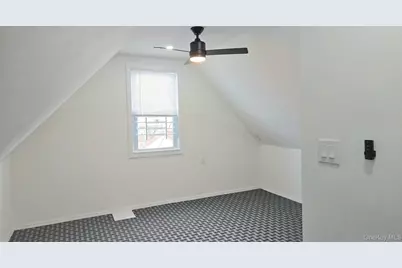 137-22 242nd Street, Rosedale, NY 11422 - Photo 8