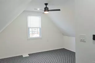 137-22 242nd Street St, Rosedale, NY 11422 - Photo 8