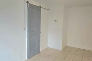 137-22 242nd Street St, Rosedale, NY 11422 - Photo 6