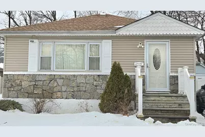 137-22 242nd Street, Rosedale, NY 11422 - Photo 2