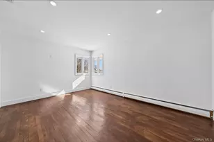 8 White Birch Ln, Commack, NY 11725 - Photo 16