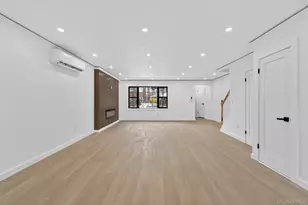 114-25 200th St, Saint Albans, NY 11412 - Photo 4