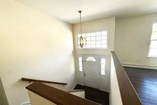 2 New St, Holtsville, NY 11742 - Photo 8