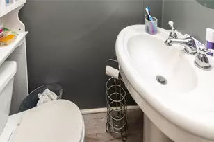 46 Hasbrouck St, Newburgh, NY 12550 - Photo 16