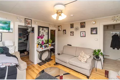 46 Hasbrouck Street, Newburgh, NY 12550 - Photo 4