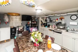 46 Hasbrouck St, Newburgh, NY 12550 - Photo 22