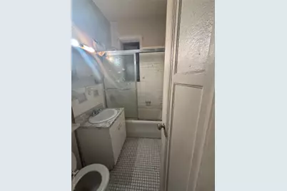 31-14 Crescent Street #7D, Astoria, NY 11106 - Photo 4