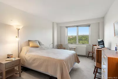 2400 Johnson Avenue #3B, Bronx, NY 10463 - Photo 14