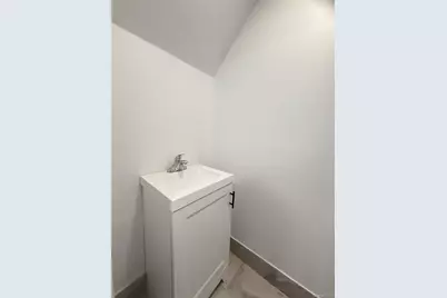 48-15 43rd Avenue, Sunnyside, NY 11104 - Photo 6