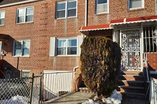 225-09 Murdock Ave, Queens Village, NY 11429 - Photo 16