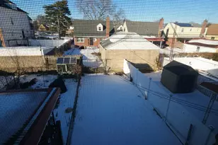 225-09 Murdock Ave, Queens Village, NY 11429 - Photo 14