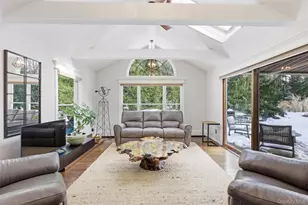 5 Stafford Ln, Stony Brook, NY 11790 - Photo 8