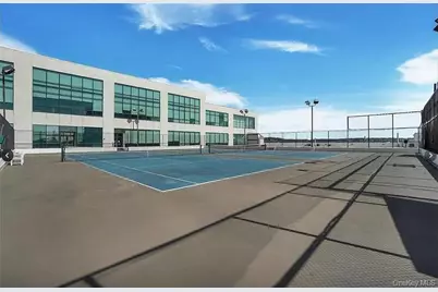 10 City Place #3D, White Plains, NY 10601 - Photo 24