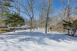 68 Crystal Beach Blvd, Moriches, NY 11955 - Photo 16