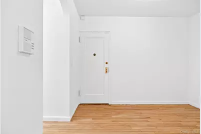 2 Greenridge Avenue #2P, White Plains, NY 10605 - Photo 8