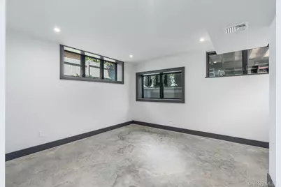 216 North Street, Greenport, NY 11944 - Photo 16