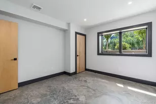 216 North St, Greenport, NY 11944 - Photo 18