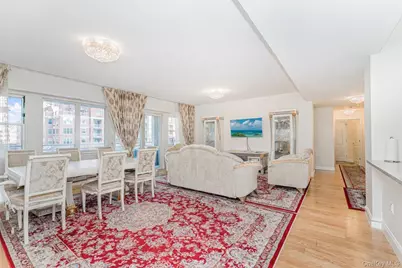 50 Oceana Drive W #3D, Brooklyn, NY 11235 - Photo 4