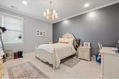 44 Legends Circle, Melville, NY 11747 - Photo 24