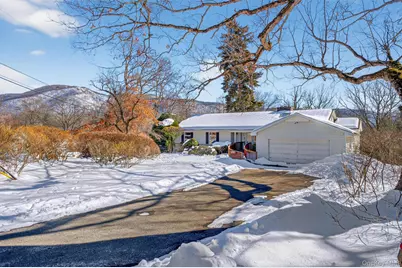 7 Wodenethe Drive S, Beacon, NY 12508 - Photo 4