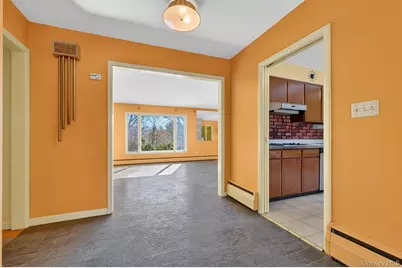 7 Wodenethe Drive S, Beacon, NY 12508 - Photo 6