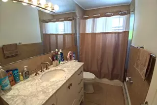 469 E Park Ave, Long Beach, NY 11561 - Photo 30