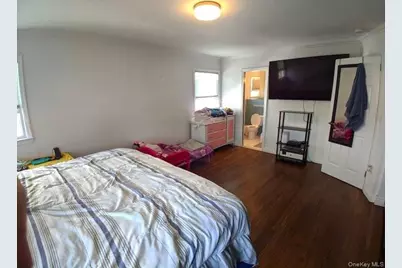 469 E Park Avenue #Upper, Long Beach, NY 11561 - Photo 34