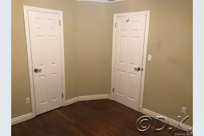 469 E Park Avenue #Upper, Long Beach, NY 11561 - Photo 10