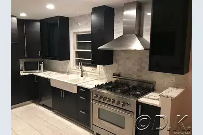 469 E Park Avenue #Upper, Long Beach, NY 11561 - Photo 1