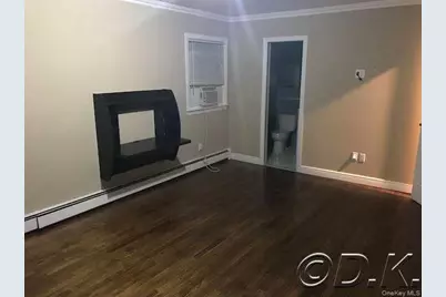 469 E Park Avenue #Upper, Long Beach, NY 11561 - Photo 12