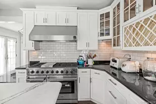 32 Prospect Dr, Yonkers, NY 10705 - Photo 6