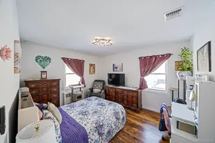 221 Amsterdam Ave, West Babylon, NY 11704 - Photo 6