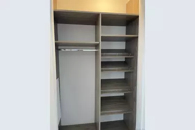 19-14 21st Road #2A, Astoria, NY 11105 - Photo 4