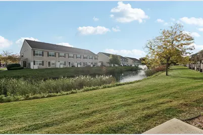 37 Weatherby Lane, Central Islip, NY 11722 - Photo 18