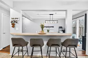 16 Village Green, Bardonia, NY 10954 - Photo 10