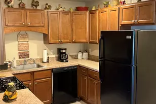 138 Weatherby Ln, Central Islip, NY 11722 - Photo 10