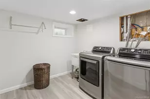 2539 Washington Ave, Oceanside, NY 11572 - Photo 36