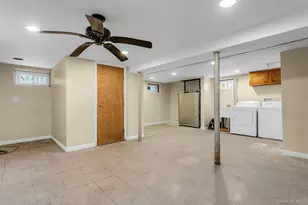 21 Cochran Pl, Valley Stream, NY 11581 - Photo 22