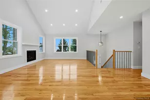 15 Manchester Rd, Rock Hill, NY 12775 - Photo 8