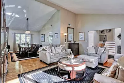 1 Martino Way, Pomona, NY 10970 - Photo 10