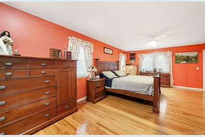 131 W Washington Avenue, Pearl River, NY 10965 - Photo 18