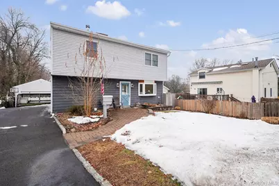 131 W Washington Avenue, Pearl River, NY 10965 - Photo 2