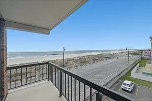 750 W Broadway, Long Beach, NY 11561 - Photo 16