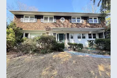 499 Stonytown Road, Manhasset, NY 11030 - Photo 2