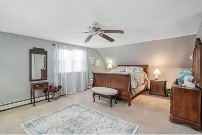 6 Howe Court, Coram, NY 11727 - Photo 14